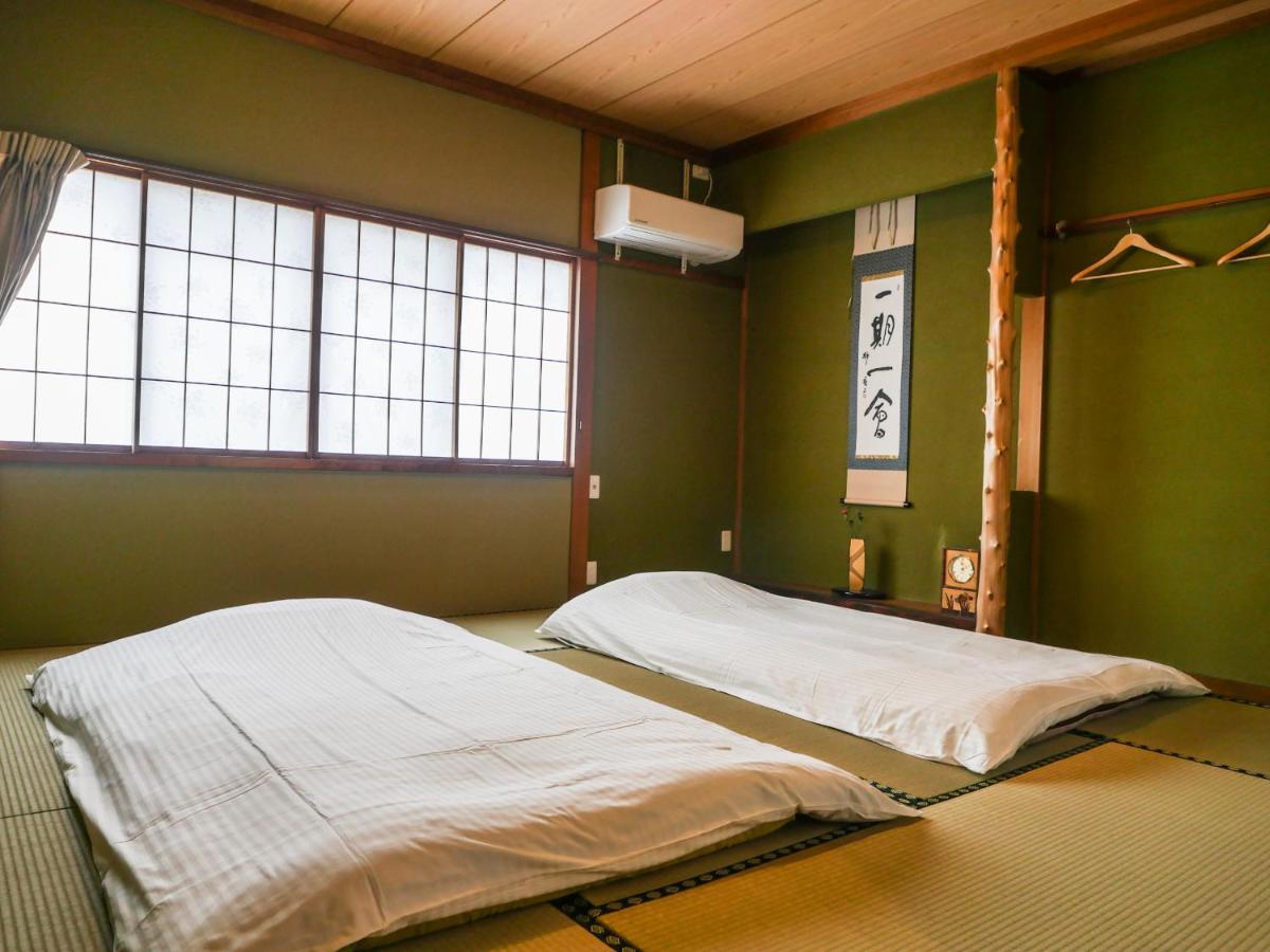 Вилла Higashiyama Tomarigi Канандзава Экстерьер фото
